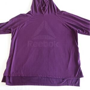 Reebock Berry Colored hoodie w thumbholes Size medium
